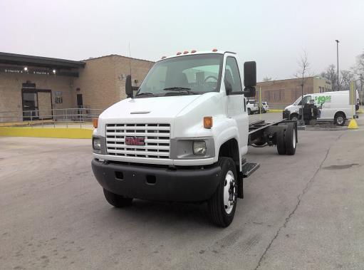 Used 2008 26 ' Cab and Chassis for sale