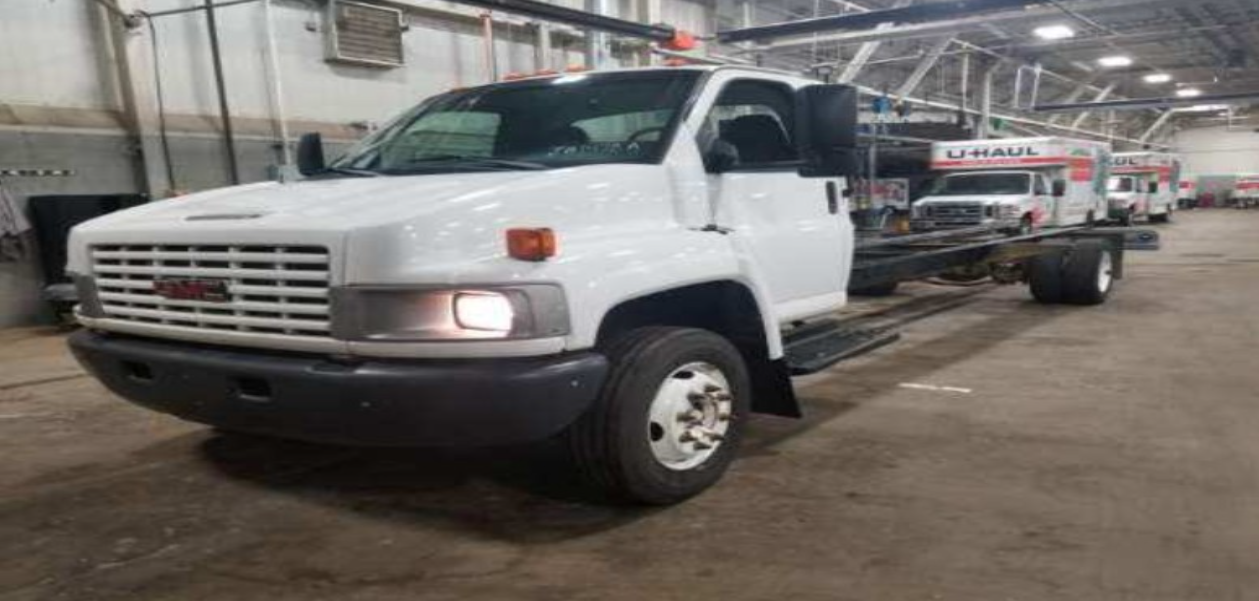 Used 2007 26 ' Cab and Chassis for sale
