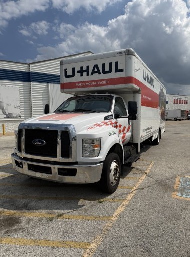 Used 2016 26 ' Cab and Chassis for sale