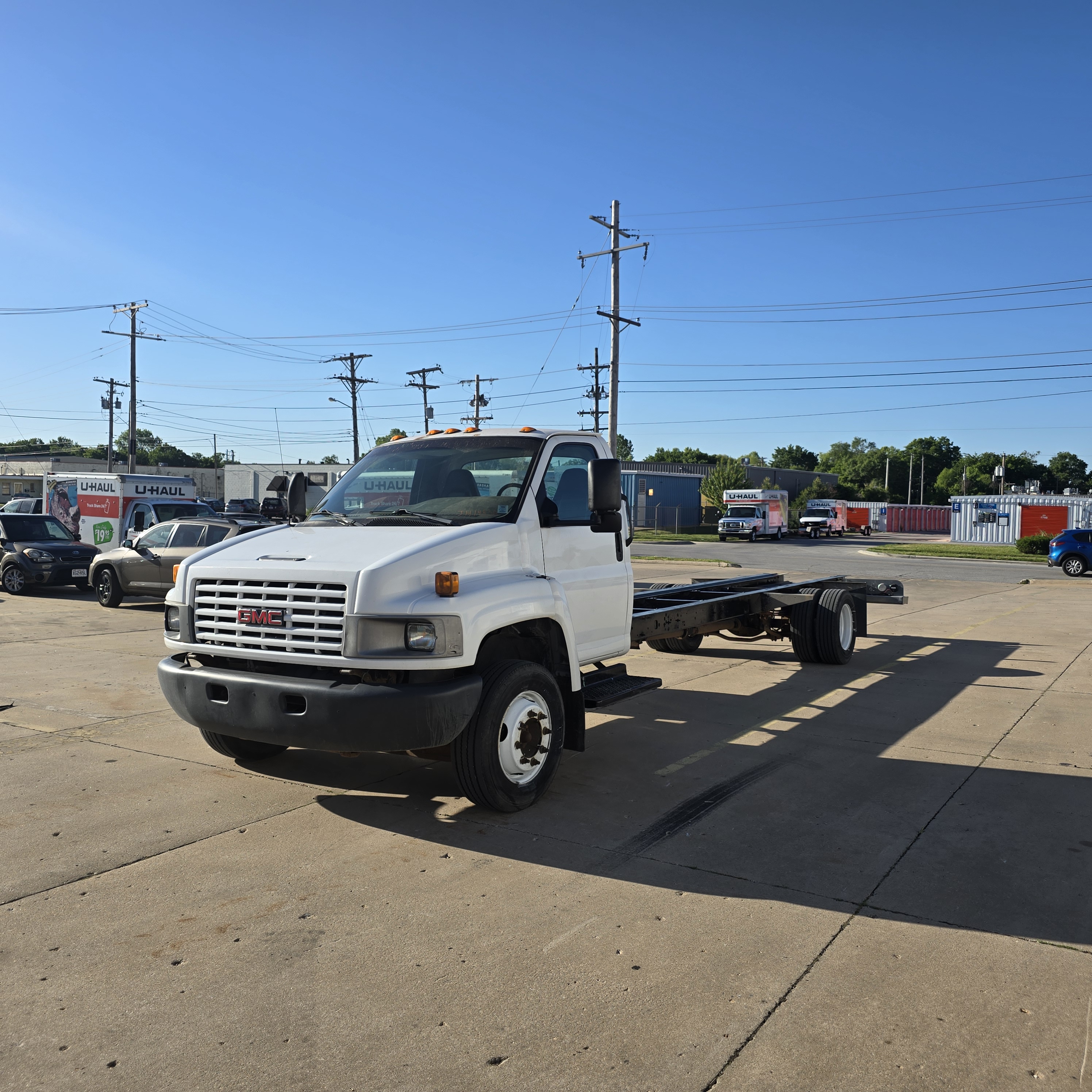 Used 2007 26 ' Cab and Chassis for sale