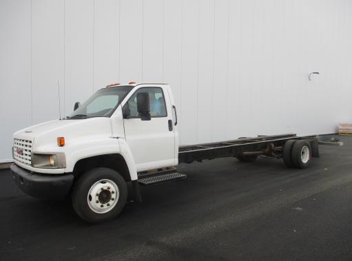 Used 2008 26 ' Cab and Chassis for sale