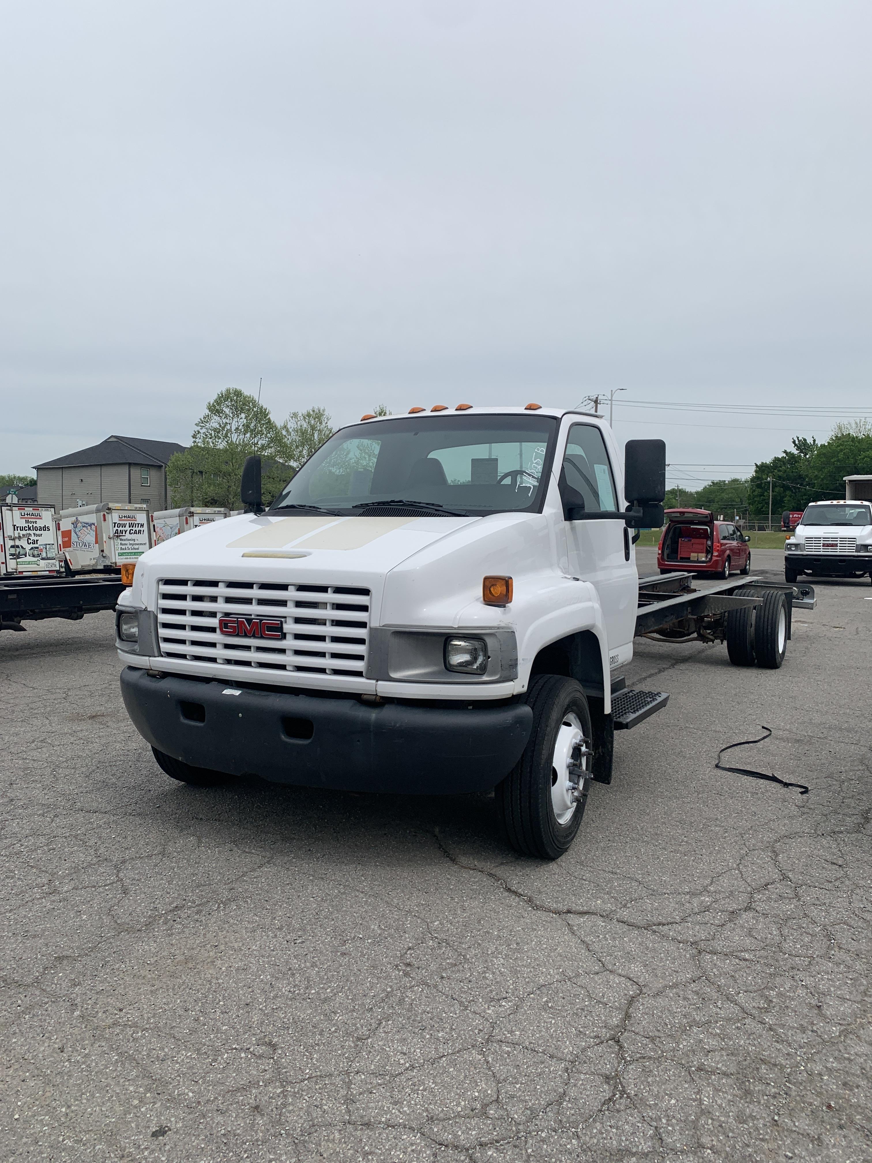Used 2008 26 ' Cab and Chassis for sale