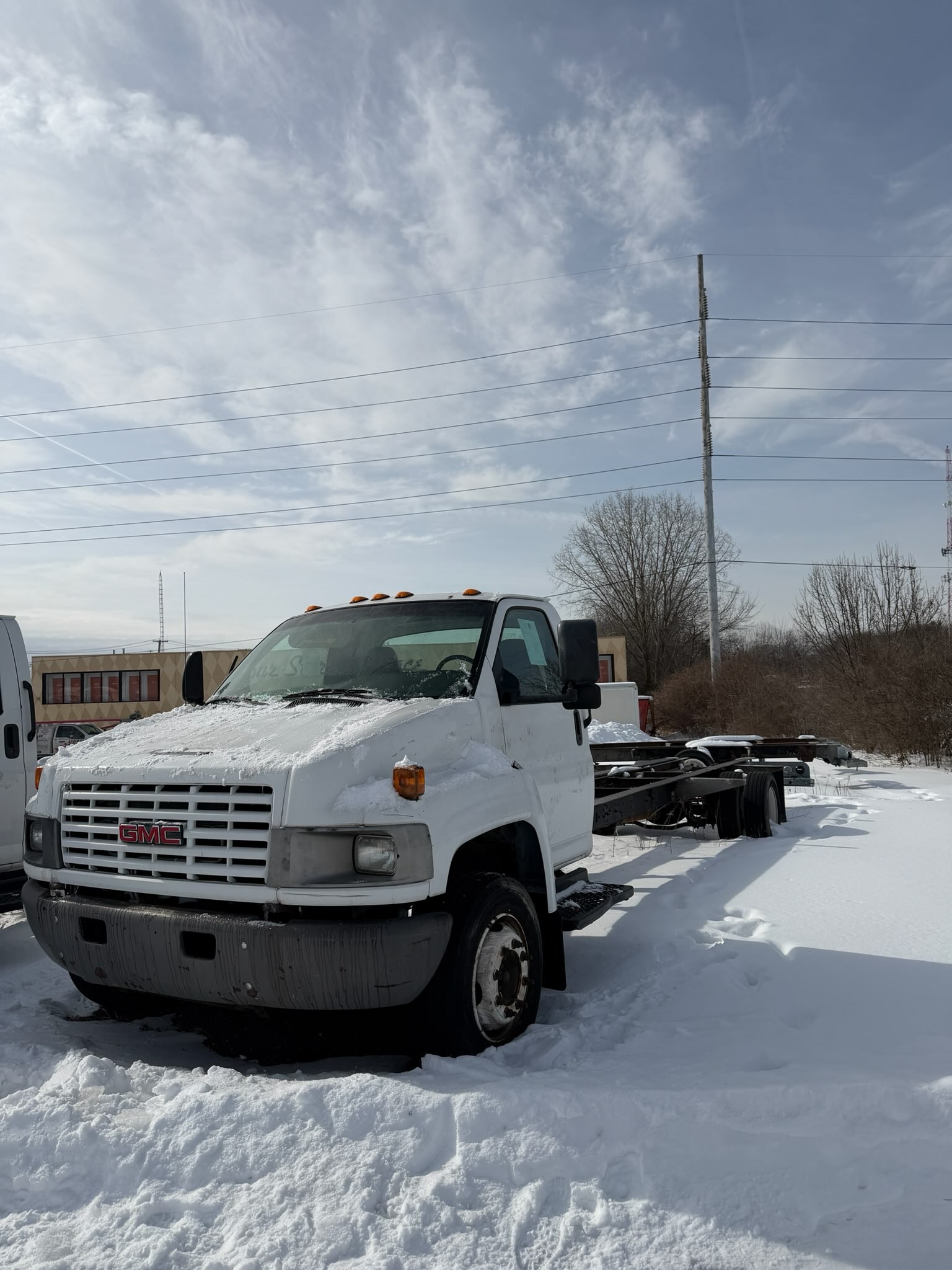 Used 2008 26 ' Cab and Chassis for sale
