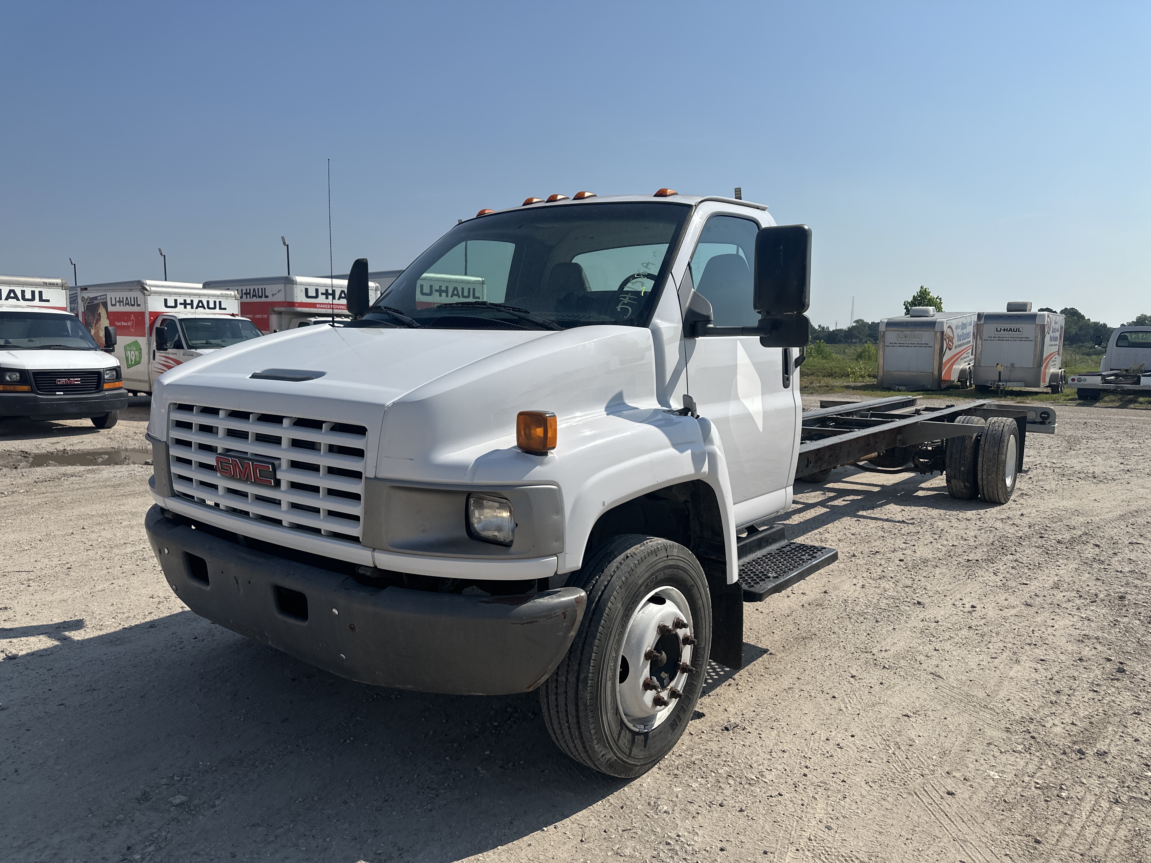 Used 2007 26 ' Cab and Chassis for sale