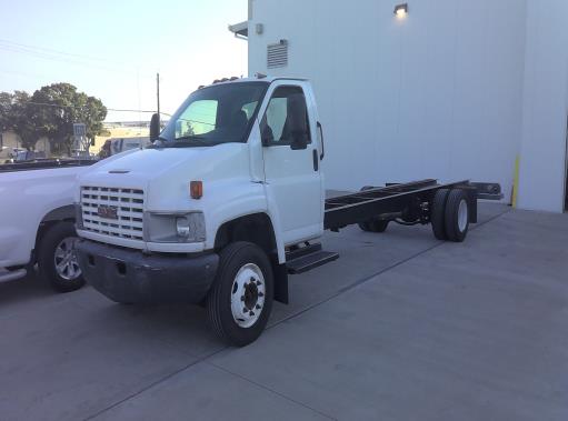 Used 2008 26 ' Cab and Chassis for sale