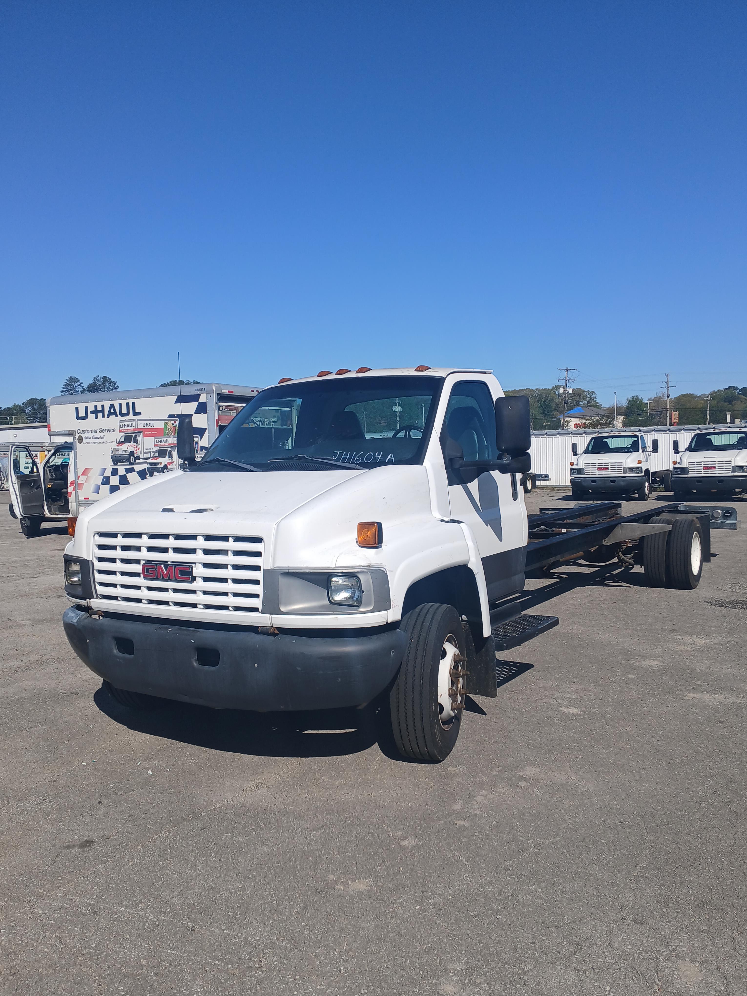 Used 2007 26 ' Cab and Chassis for sale
