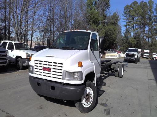 Used 2008 26 ' Cab and Chassis for sale
