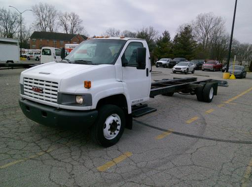 Used 2007 26 ' Cab and Chassis for sale