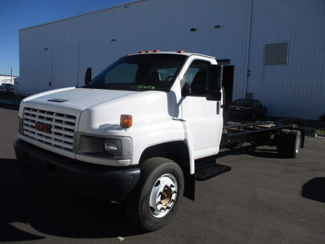 Used 2008 26 ' Cab and Chassis for sale