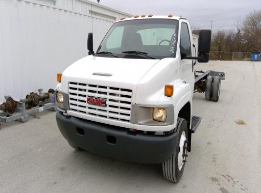 Used 2008 26 ' Cab and Chassis for sale
