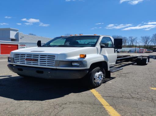 Used 2008 26 ' Cab and Chassis for sale