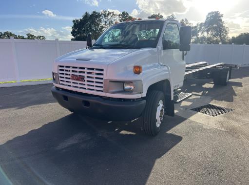 Used 2008 26 ' Cab and Chassis for sale