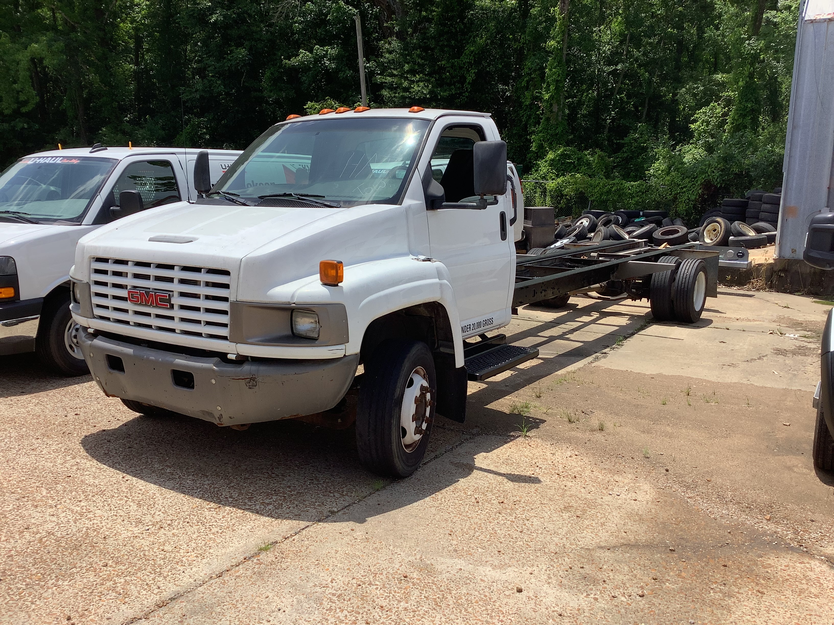 Used 2008 26 ' Cab and Chassis for sale