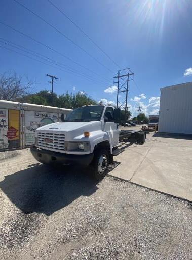 Cabina y chasis 2008 de 26 ft usados para la venta