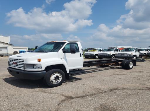 Used 2007 26 ' Cab and Chassis for sale