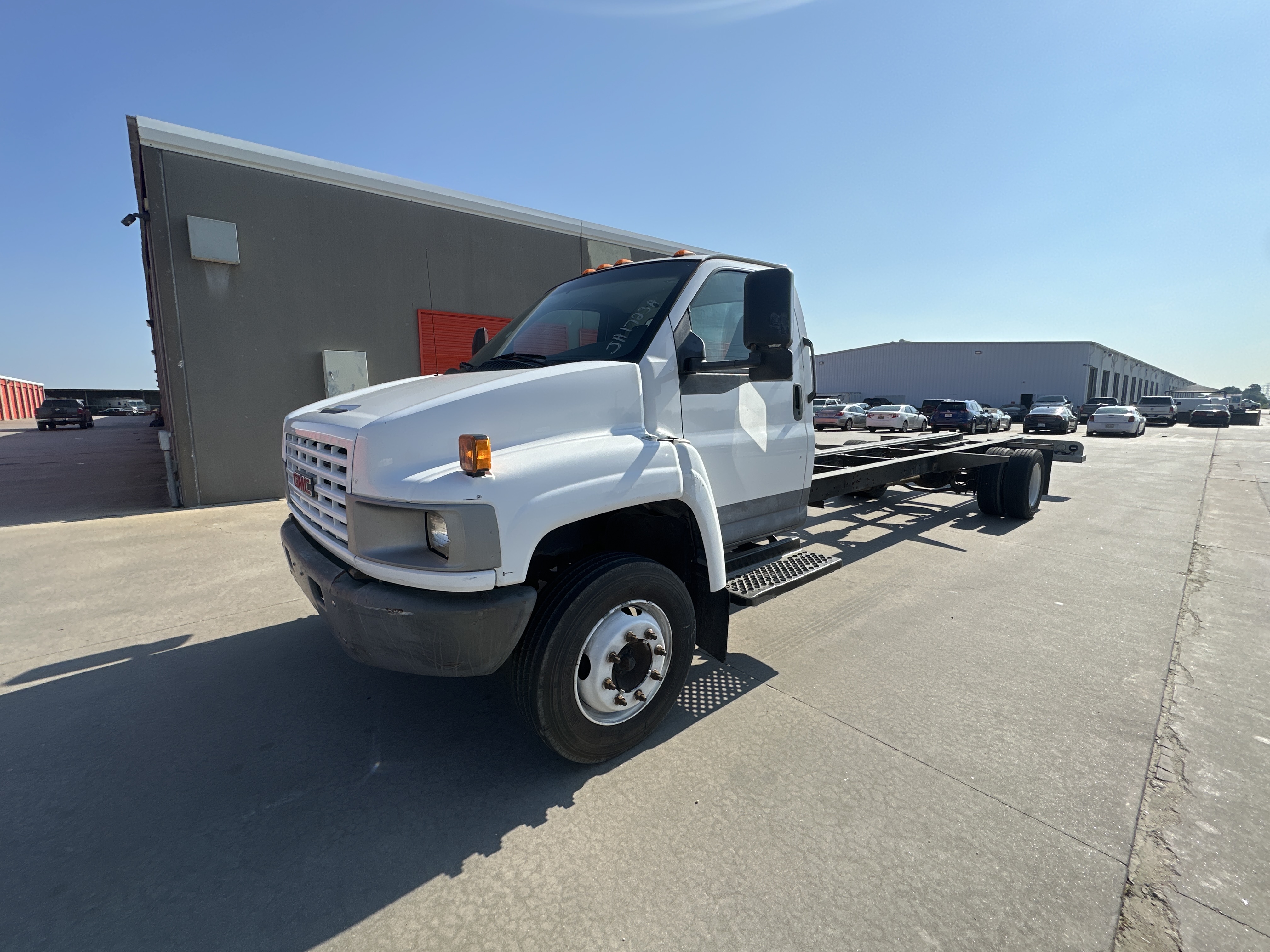 Used 2007 26 ' Cab and Chassis for sale