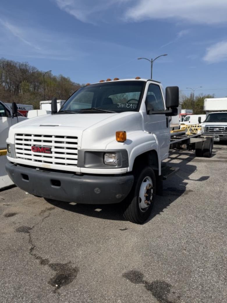 Used 2008 26 ' Cab and Chassis for sale