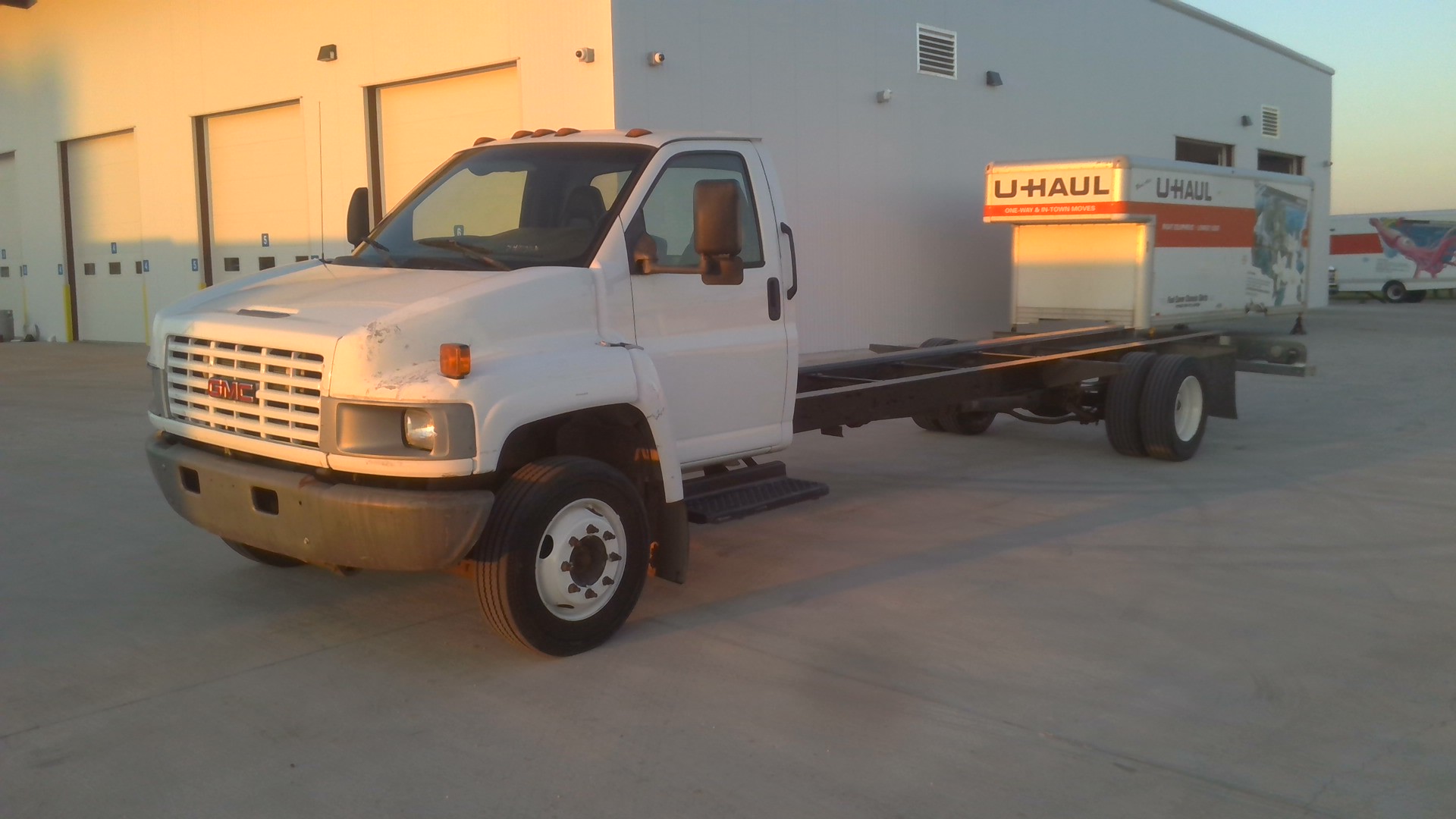 Used 2008 26 ' Cab and Chassis for sale