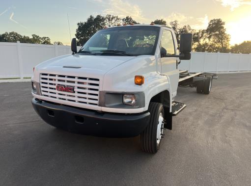 Used 2007 26 ' Cab and Chassis for sale