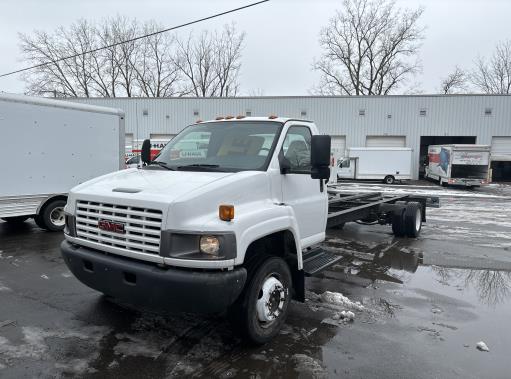 Used 2008 26 ' Cab and Chassis for sale