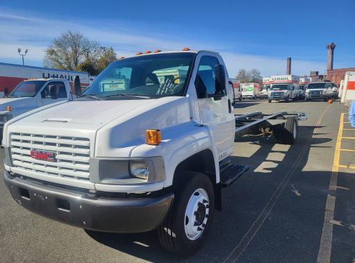 Used 2008 26 ' Cab and Chassis for sale