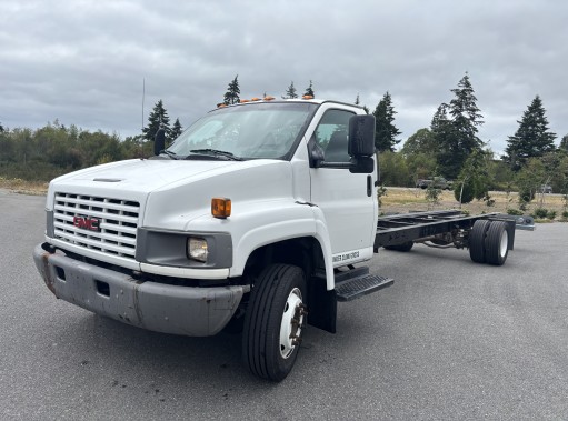 Used 2007 26 ' Cab and Chassis for sale