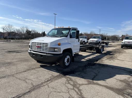 Used 2007 26 ' Cab and Chassis for sale