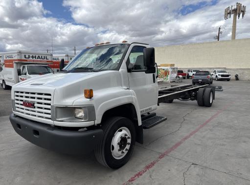 Cabina y chasis 2008 de 26 ft usados para la venta