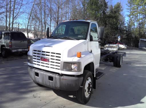 Used 2008 26 ' Cab and Chassis for sale