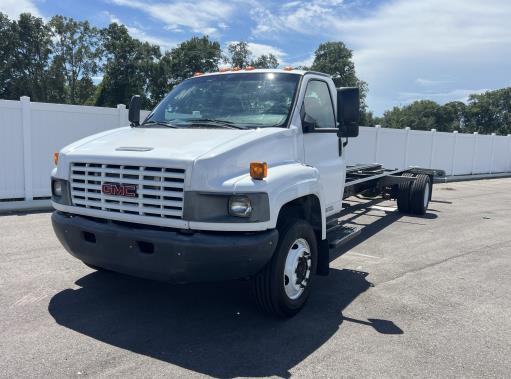 Used 2007 26 ' Cab and Chassis for sale