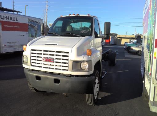 Used 2006 26 ' Cab and Chassis for sale