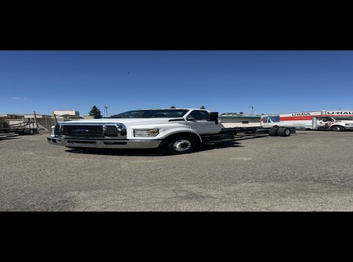 Used 2016 26 ' Cab and Chassis for sale