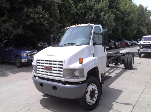 Used 2008 26 ' Cab and Chassis for sale