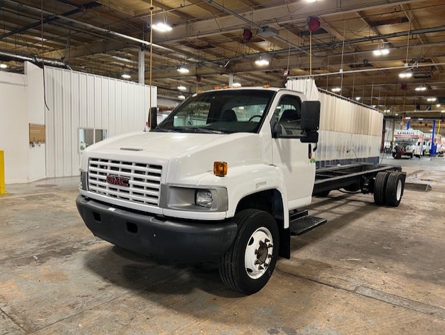 Used 2007 26 ' Cab and Chassis for sale