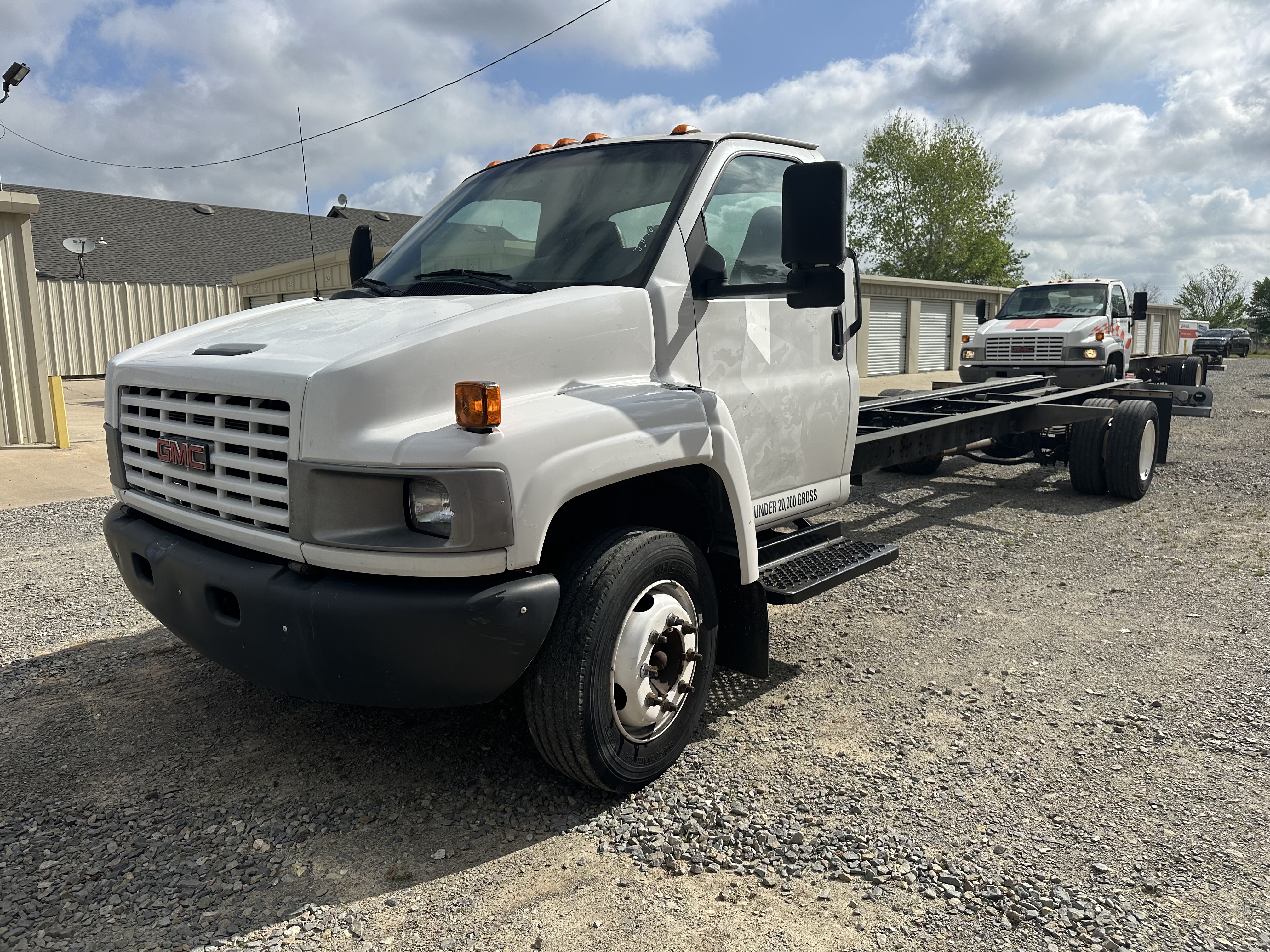 Used 2007 26 ' Cab and Chassis for sale