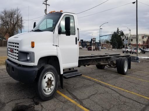 Used 2006 26 ' Cab and Chassis for sale