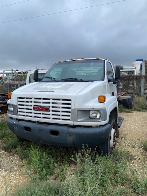 Used 2006 26 ' Cab and Chassis for sale