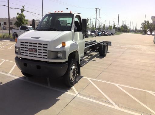 Used 2007 26 ' Cab and Chassis for sale