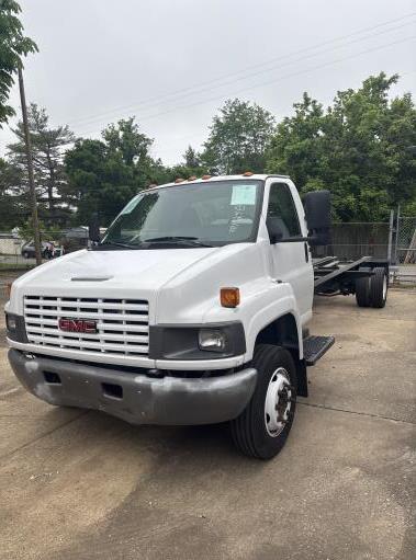 Used 2008 26 ' Cab and Chassis for sale