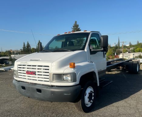 Used 2006 26 ' Cab and Chassis for sale