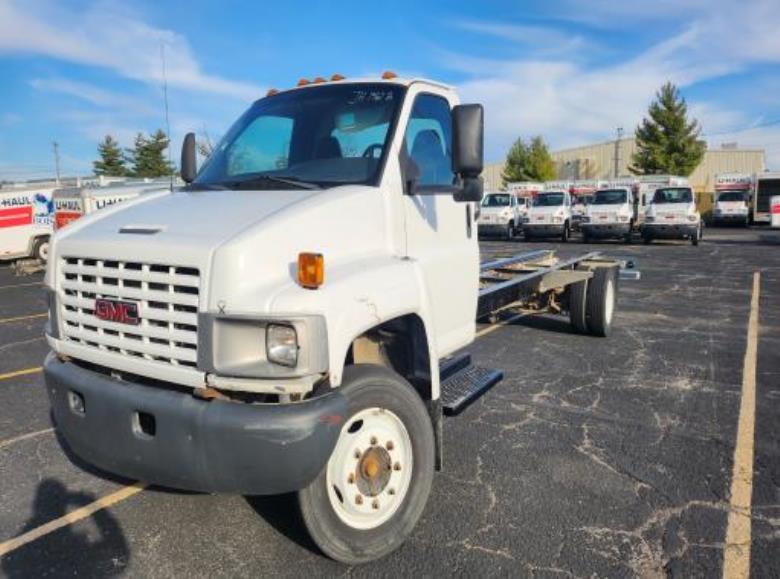 Used 2008 26 ' Cab and Chassis for sale