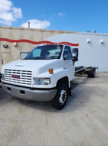 Used 2006 26 ' Cab and Chassis for sale