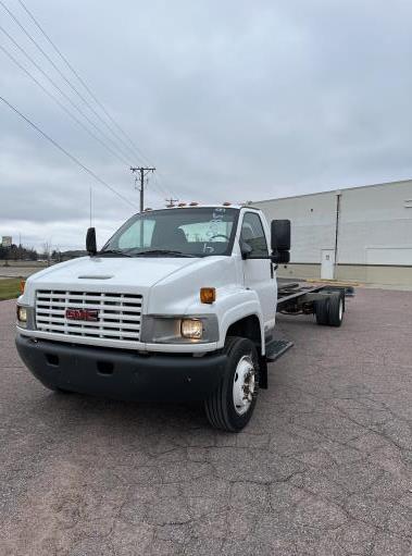 Used 2008 26 ' Cab and Chassis for sale