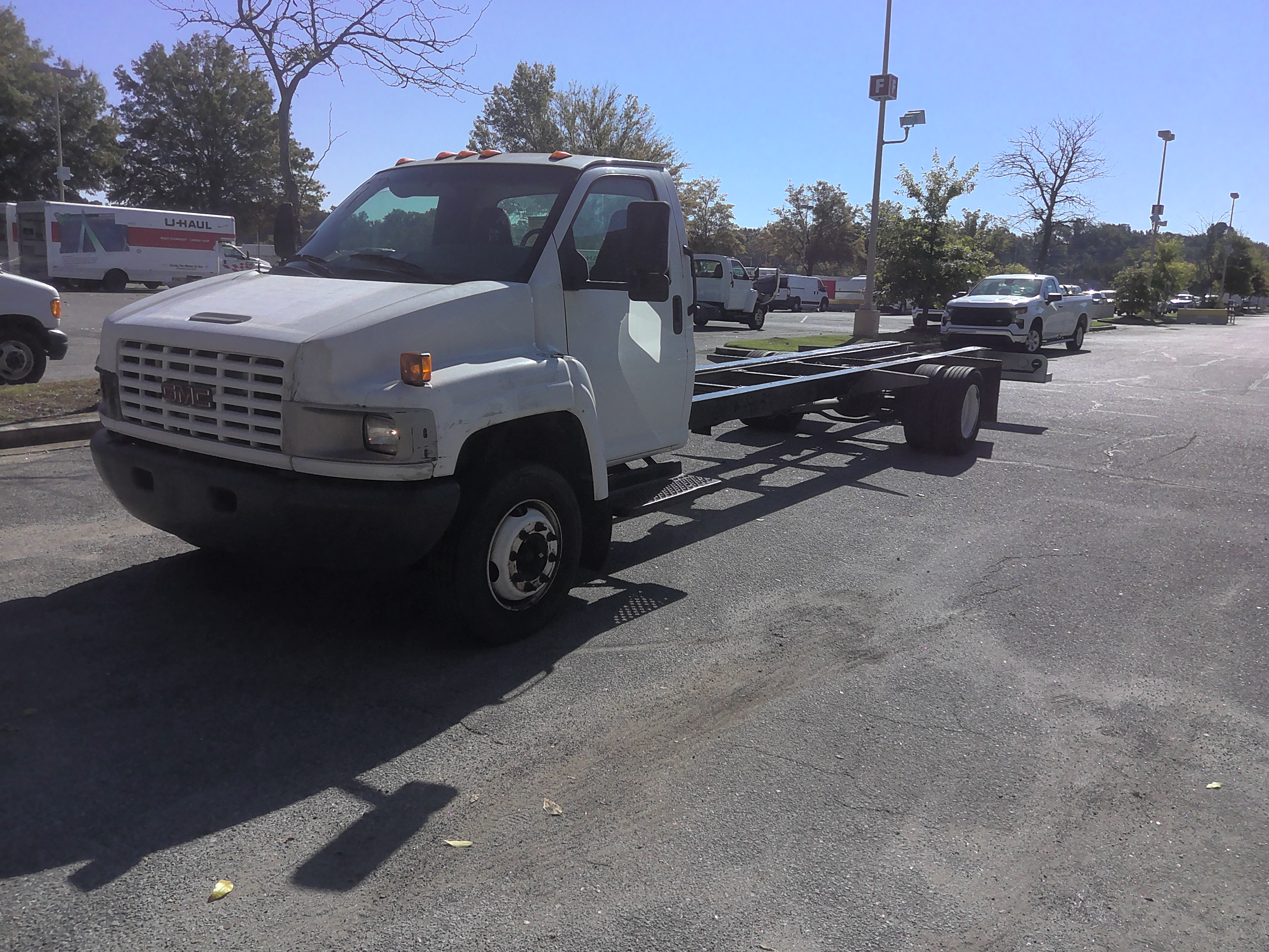 Used 2008 26 ' Cab and Chassis for sale