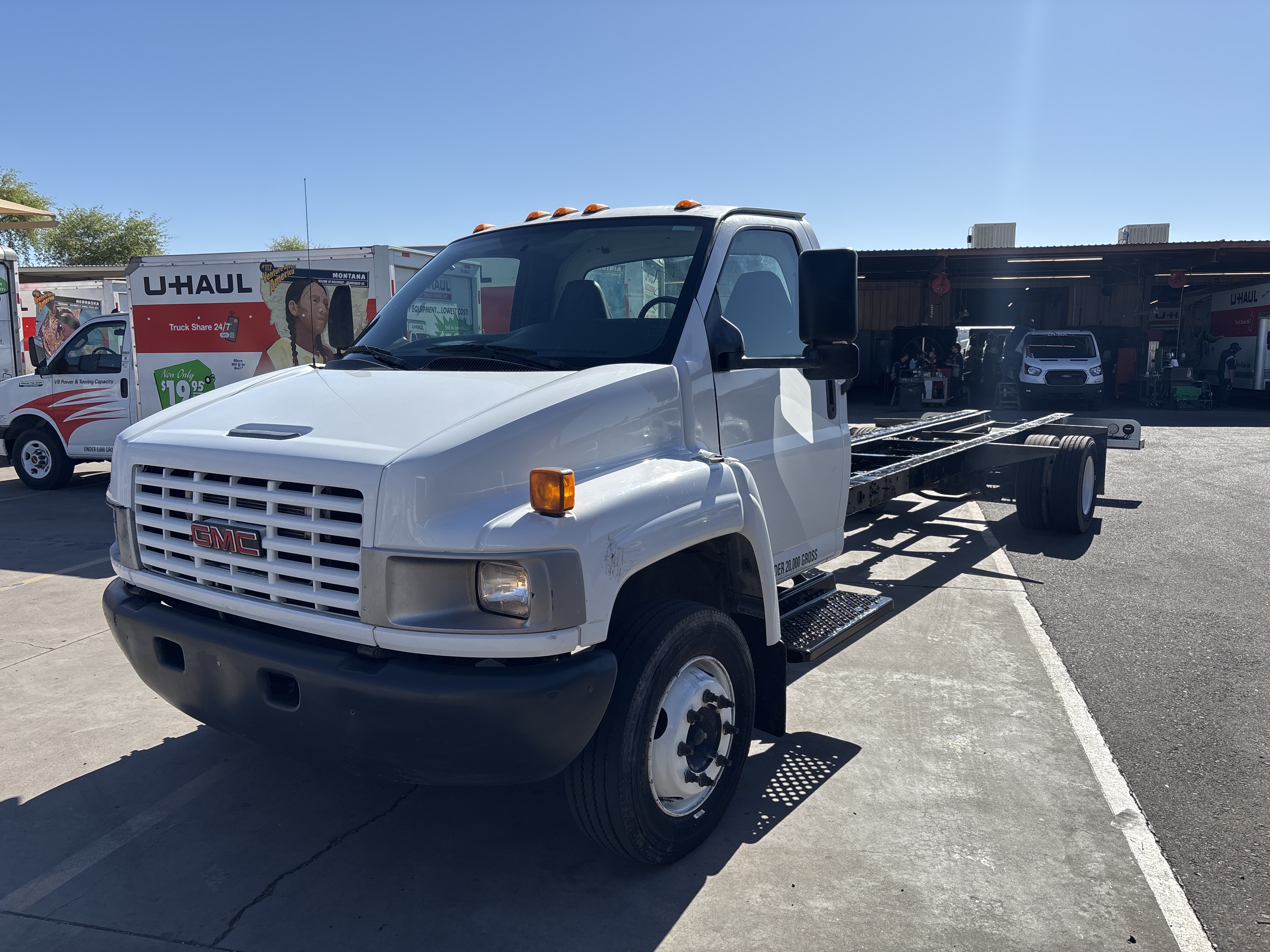 Used 2008 26 ' Cab and Chassis for sale