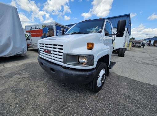 Used 2007 26 ' Cab and Chassis for sale