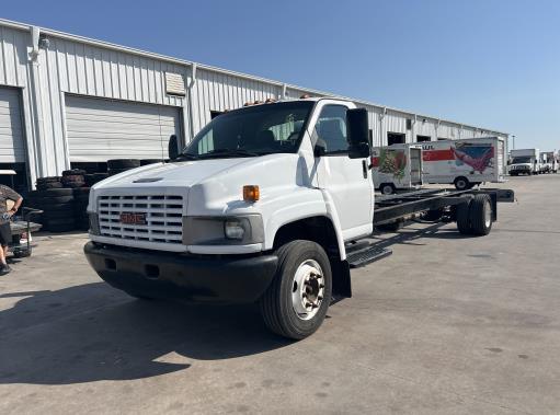 Used 2007 26 ' Cab and Chassis for sale