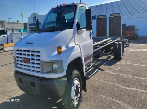 Used 2007 26 ' Cab and Chassis for sale