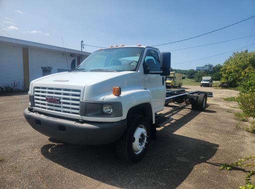 Used 2008 26 ' Cab and Chassis for sale