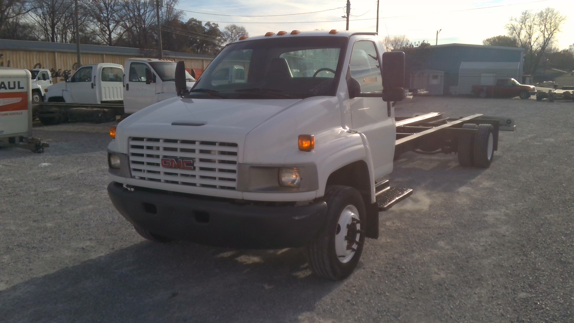 Used 2008 26 ' Cab and Chassis for sale